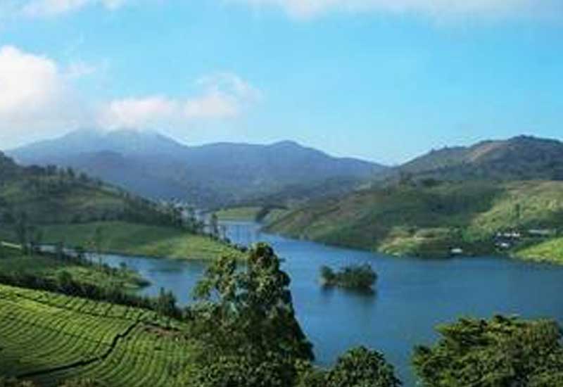 Thekkady - Meghamala - Munnar 5 Night 6 Days